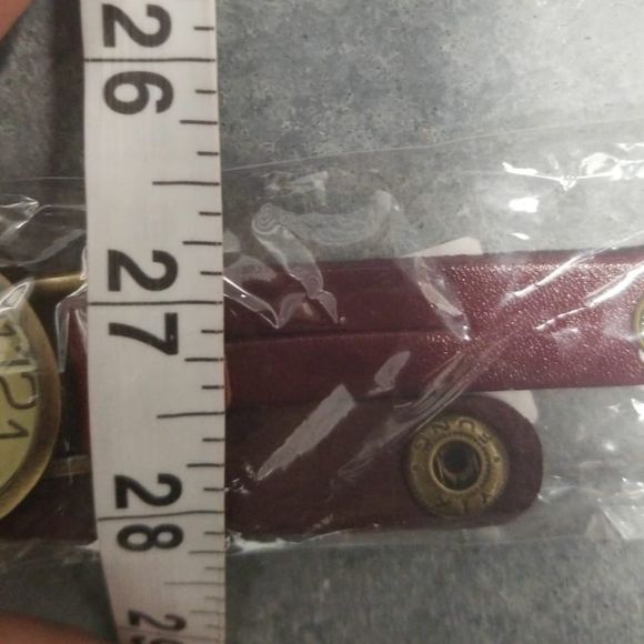 HIGH QUALITY WOMAN FASHION WATCHES - Picture 3 of 4